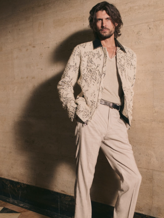 High-quality goods clothing